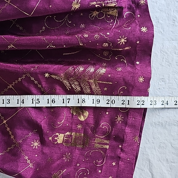 Bonnie Jean Girls Size 4 Burgundy, Gold Nutcracker Themed Holiday Dress Used - Picture 12 of 12